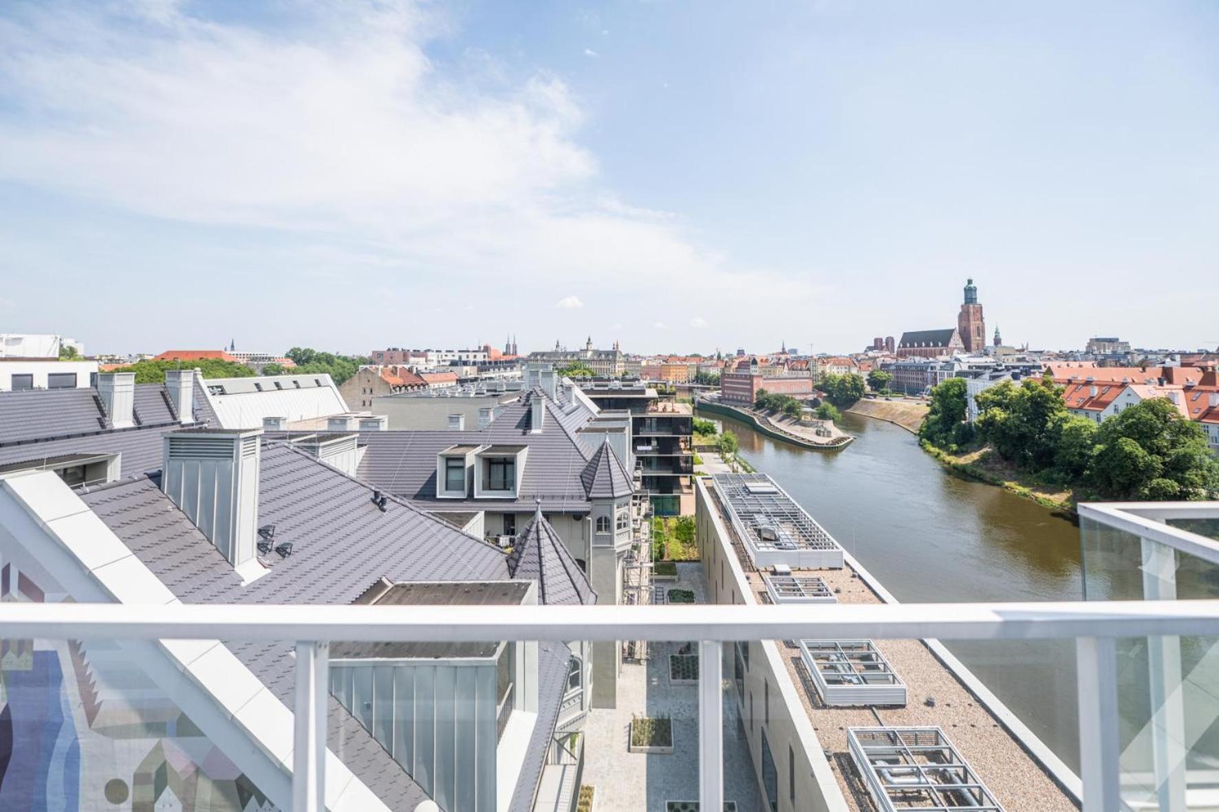 Nice View Apartment, Free Underground Parking, City Square 6 Min Wrocław Buitenkant foto