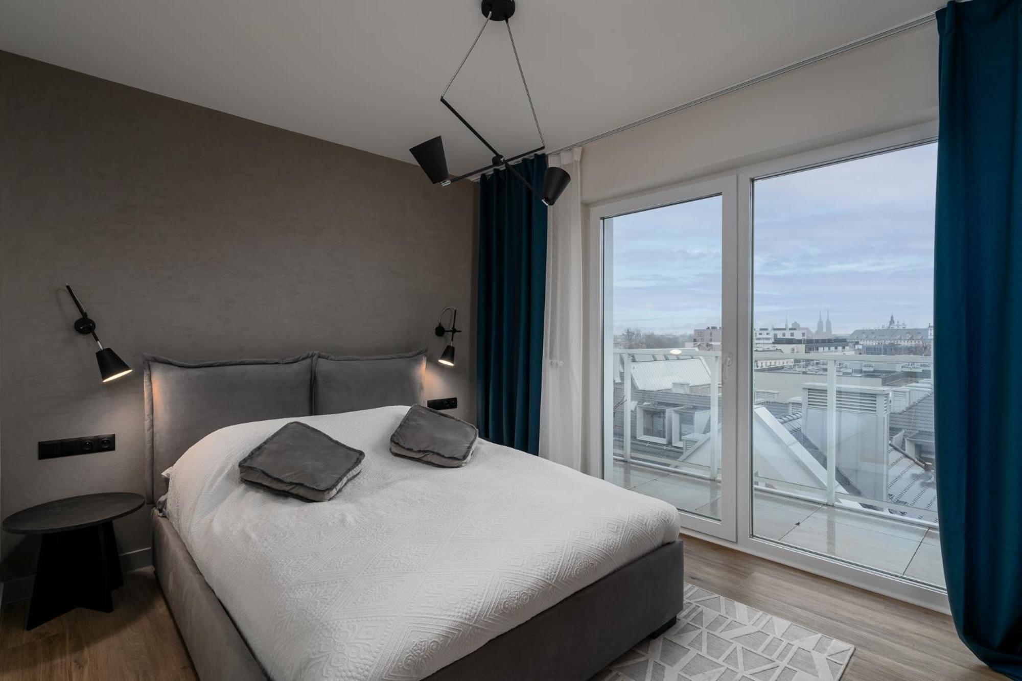 Nice View Apartment, Free Underground Parking, City Square 6 Min Wrocław Buitenkant foto